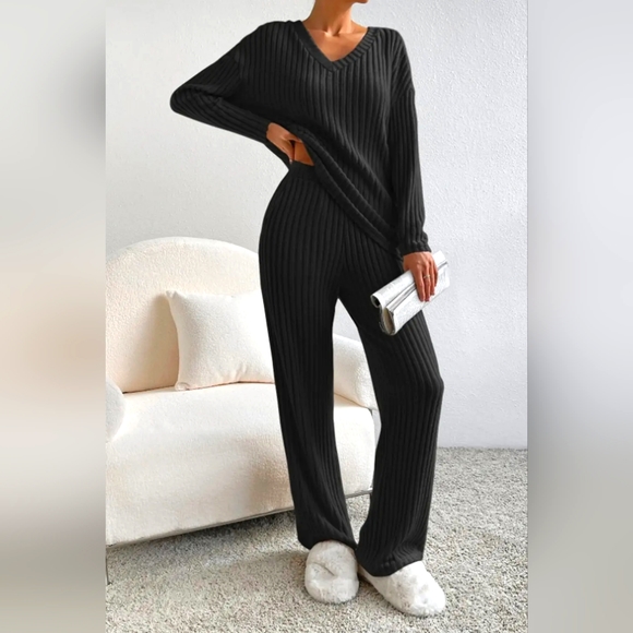 Ribbed V Neck Top And Pants Set